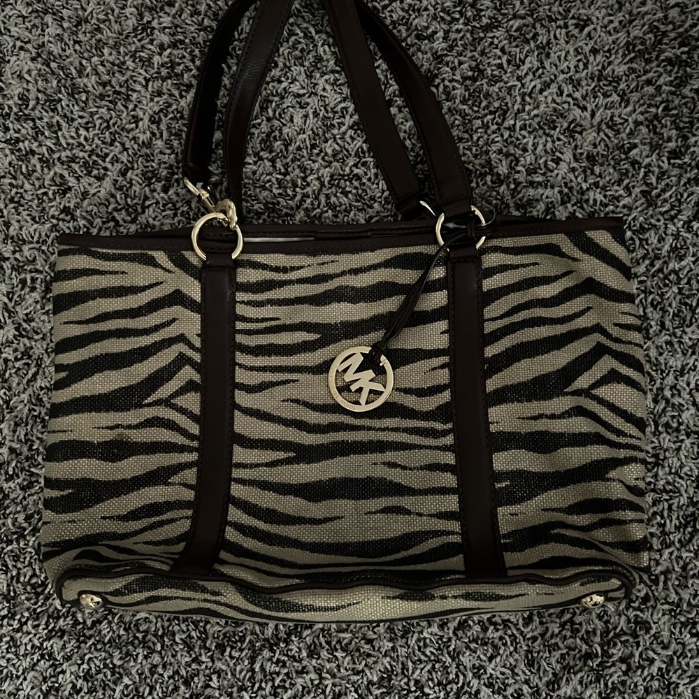 MICHAEL KORS BAG